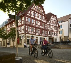 Fachwerkstadt Eppingen - an der Fachwerkstraße | Eppingen, HeilbronnerLand & Kraichgau-Stromberg, Baden-Württemberg, Deutschland
Radweg Deutsche Fachwerkstraße - Kulturradwege HeilbronnerLand | Fachwerkstadt Eppingen | HeilbronnerLand & Kraichgau-Stromberg, Baden-Württemberg, Deutschland | © Stefan Leitner