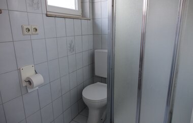 Bad mit Toilette, kleines Fenster | © Neckar-Zaber-Tourismus e.V.