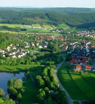 Ausblick auf den Diebacher Stausee in Fichtenberg | © Hohenlohe Schwäbisch Hall
