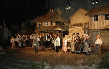 Freilichtspiele Neuenstadt im Burggraben am Schloss | Neuenstadt am Kocher | HeilbronnerLand