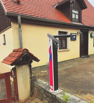 RadSERVICE-Punkt Am Dorfgemeinschaftshaus Cröffelbach | © Hohenlohe + Schwäbisch Hall Tourismus e. V.