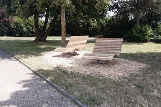 Hügelsofas in Knittlingen