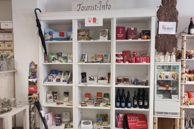 Info-Point Schwaigern mit Souvenir-Shop | © Touristikgemeinschaft HeilbronnerLand
