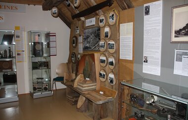 Interessante Grabungsfunde im Karl-Wagenblast-Heimatmuseum | Schwaigern | HeilbronnerLand
