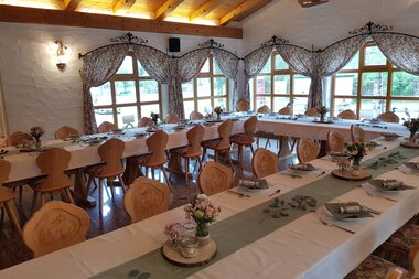 Innenansicht Restaurant Landgasthof Hirsch Kressberg | © Hohenlohe + Schwäbisch Hall Tourismus e. V.