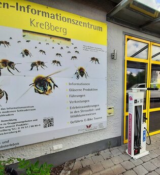 RadSERVICE-Punkt Leukershausen am Bieneninformationszentrum