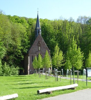 Ort des Glücks - AUSSICHTSPUNKT AM RANDE DES „MADONNENLÄNDCHENS“ | © Liebliches Taubertal