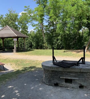 Picknick- und Spielplatz Herrlesberg | Neckarwestheim | HeilbronnerLand | © Gemeinde Neckarwestheim