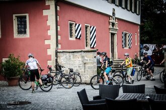 Biergarten am Rotes Schloss Jagsthausen | HeilbronnerLand