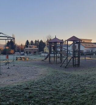 Spielplatz und Freizeitanlage "Am Karlsbrunnen" in Mauer | © Bürgermeisteramt Mauer