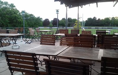 Sportheimgaststätte Kocher Aue Terrasse | © Heike Roth