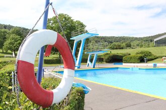Terrassenfreibad Lauda-Königshofen | © FreibadLauda_ChristophKraus