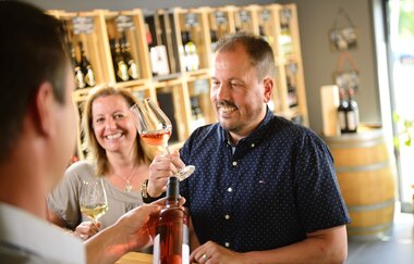 Vinothek "Weingalerie" im Weingut Schönbrunn | Erlenbach | HeilbronnerLand | © Touristikgemeinschaft HeilbronnerLand