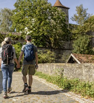 Wandern bei der Tannenburg in Bühlertann | © Hohenlohe + Schwäbisch Hall Tourismus e. V.