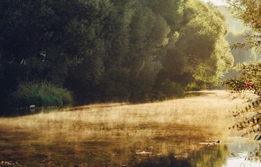 Etappe 4 - Die Jagst im Nebel bei Jagsthausen | © Arbeitsgemeinschaft Kocher-Jagst-Radweg