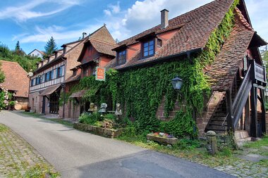 <p>Schafhof Maulbronn - Museum auf dem Schafhof, 10 Maulbronner Köpfe</p> | © Stadt Maulbronn