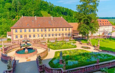 Wein-Radreise 5. Etappe: Wein im Rotsandstein | © Liebliches Taubertal